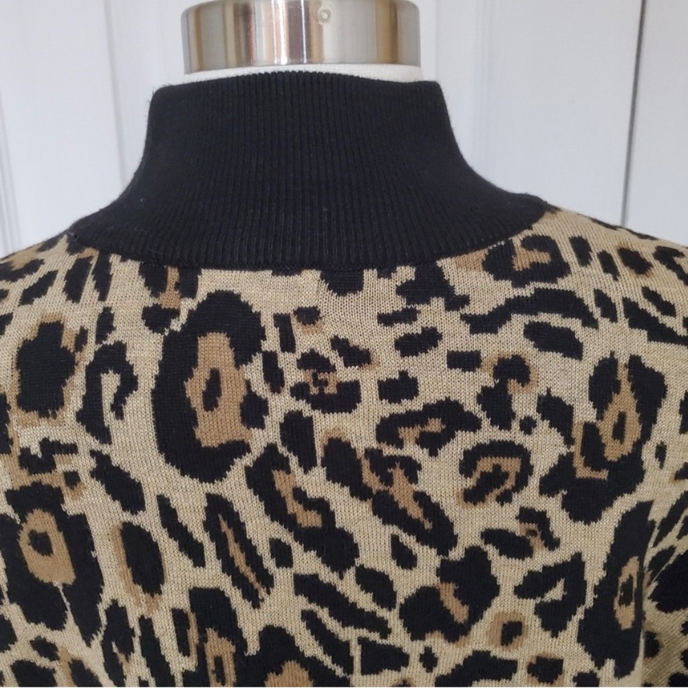 Calvin Klein animal print high low sweater size L - Picture 4 of 11